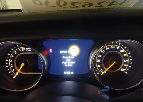 2022 Jeep Wrangler Unlimited High Altitude 4X4 z USA, uszkodzony, nr VIN 1C4HJXEG1NW127049